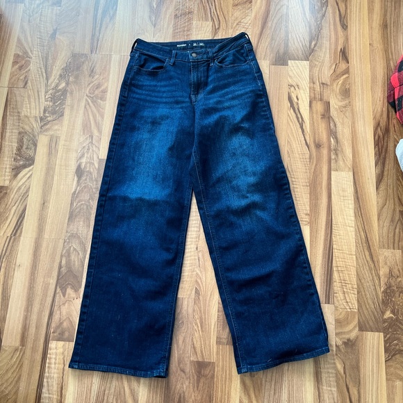 Old Navy Wow High Rise Wide Leg Jeans - Picture 2 of 4